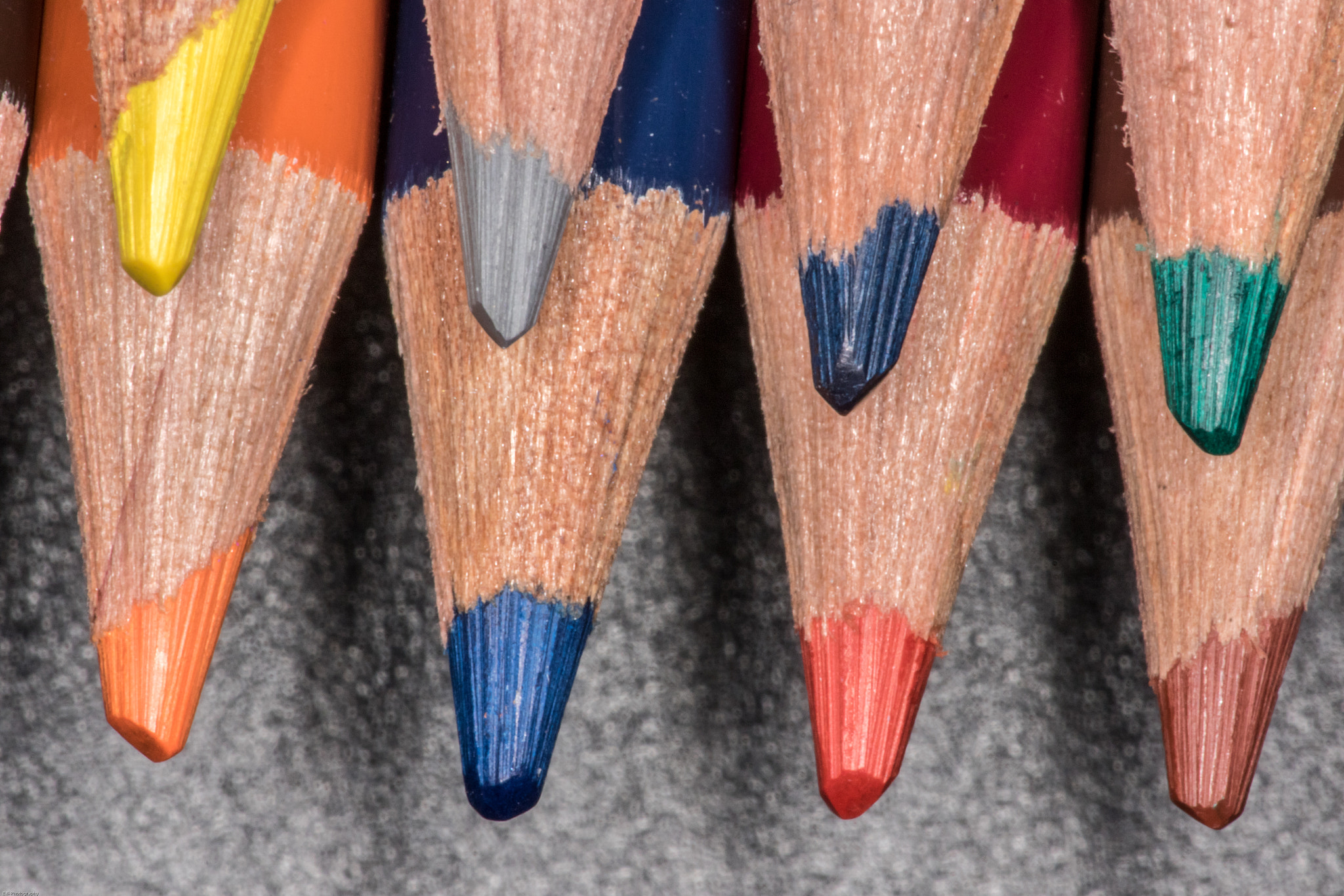 Canon EF 180mm F3.5L Macro USM sample photo. Fun with colored pencils photography