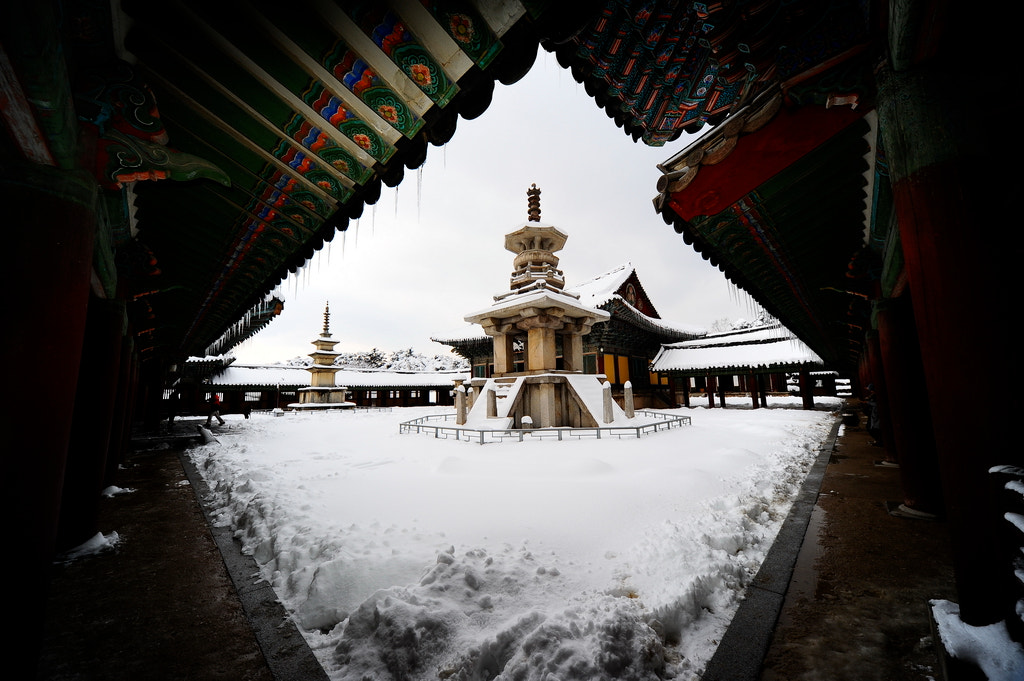 Nikon D700 + Sigma 12-24mm F4.5-5.6 EX DG Aspherical HSM sample photo. Bulguk temple photography