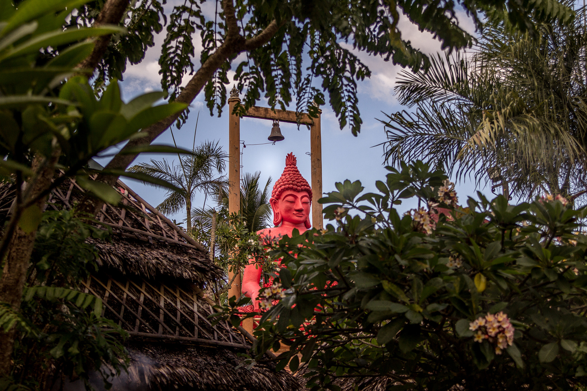 Canon EOS 600D (Rebel EOS T3i / EOS Kiss X5) sample photo. Red buddha in isdaan philippines photography