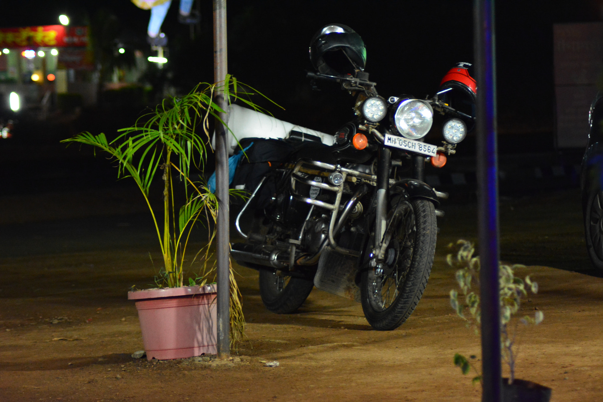 Nikon AF Nikkor 70-300mm F4-5.6G sample photo. South india trip 6000 km 5 day photography