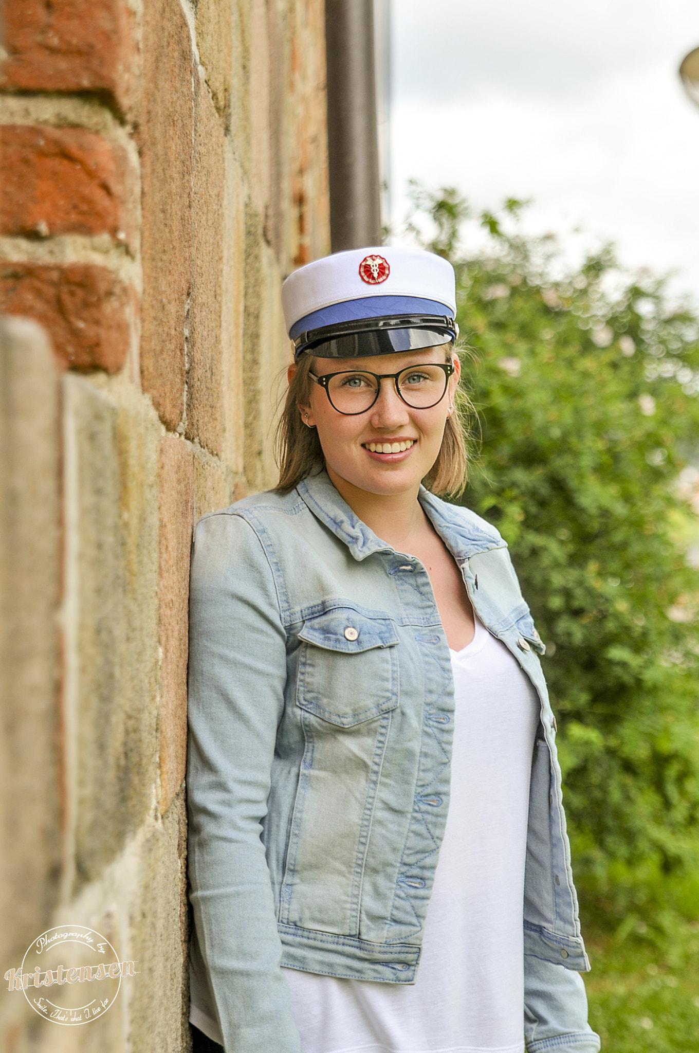 Sigma 24-70mm F2.8 EX DG HSM sample photo. Sara the student photography