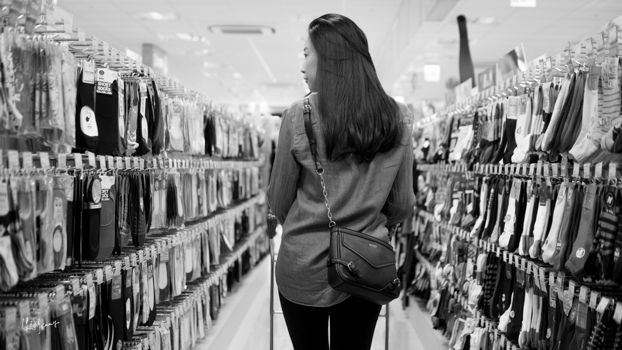 Sony ILCA-77M2 + Sony DT 35mm F1.8 SAM sample photo. Daily supermarket photography