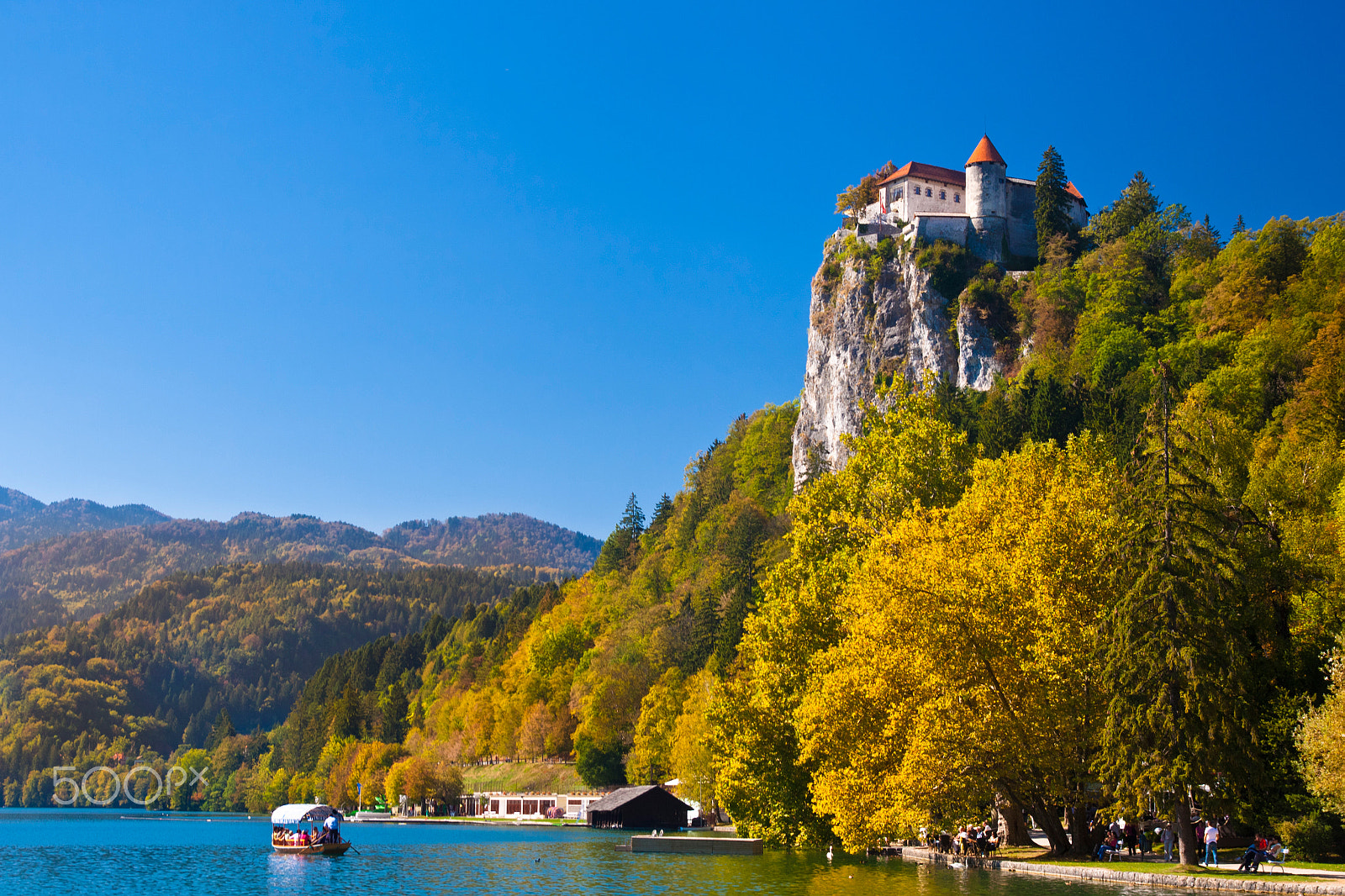 Canon EOS 50D + Sigma 18-50mm f/2.8 Macro sample photo. Panorama of bled in autumn. photography