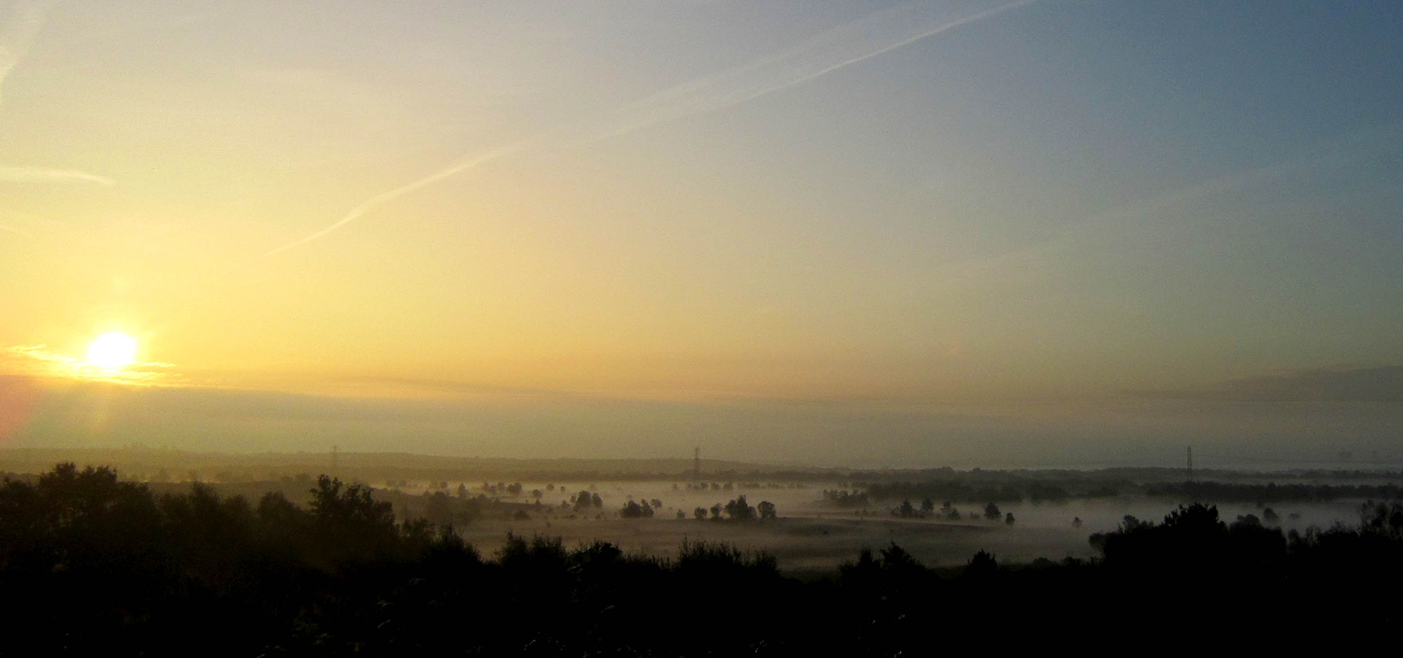 Canon PowerShot SD3500 IS (IXUS 210 / IXY 10S) sample photo. Chobham common sunrise 09 photography