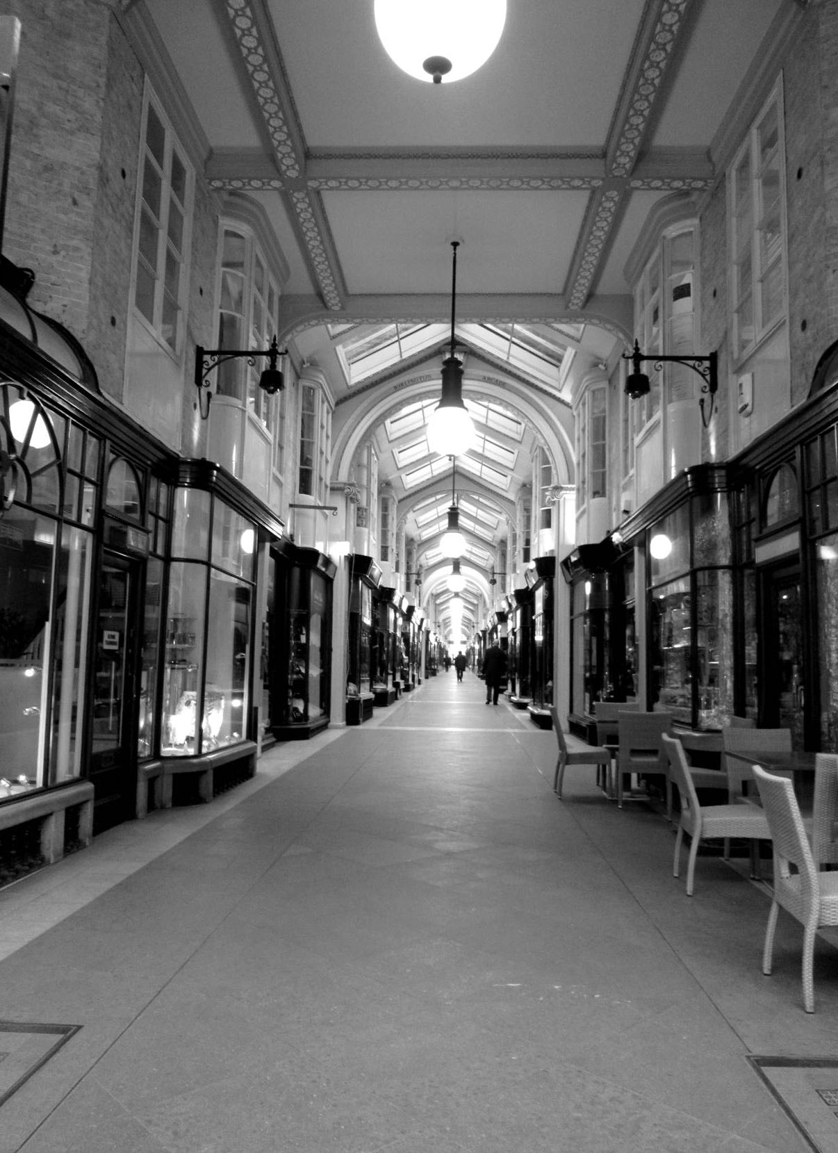 Canon PowerShot SD3500 IS (IXUS 210 / IXY 10S) sample photo. Burlington arcade photography