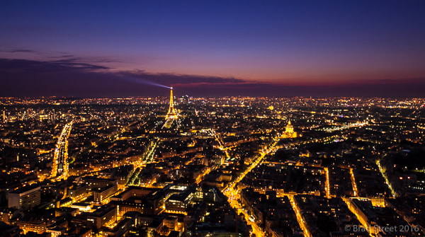 Sigma 8-16mm F4.5-5.6 DC HSM sample photo. Paris by night. photography