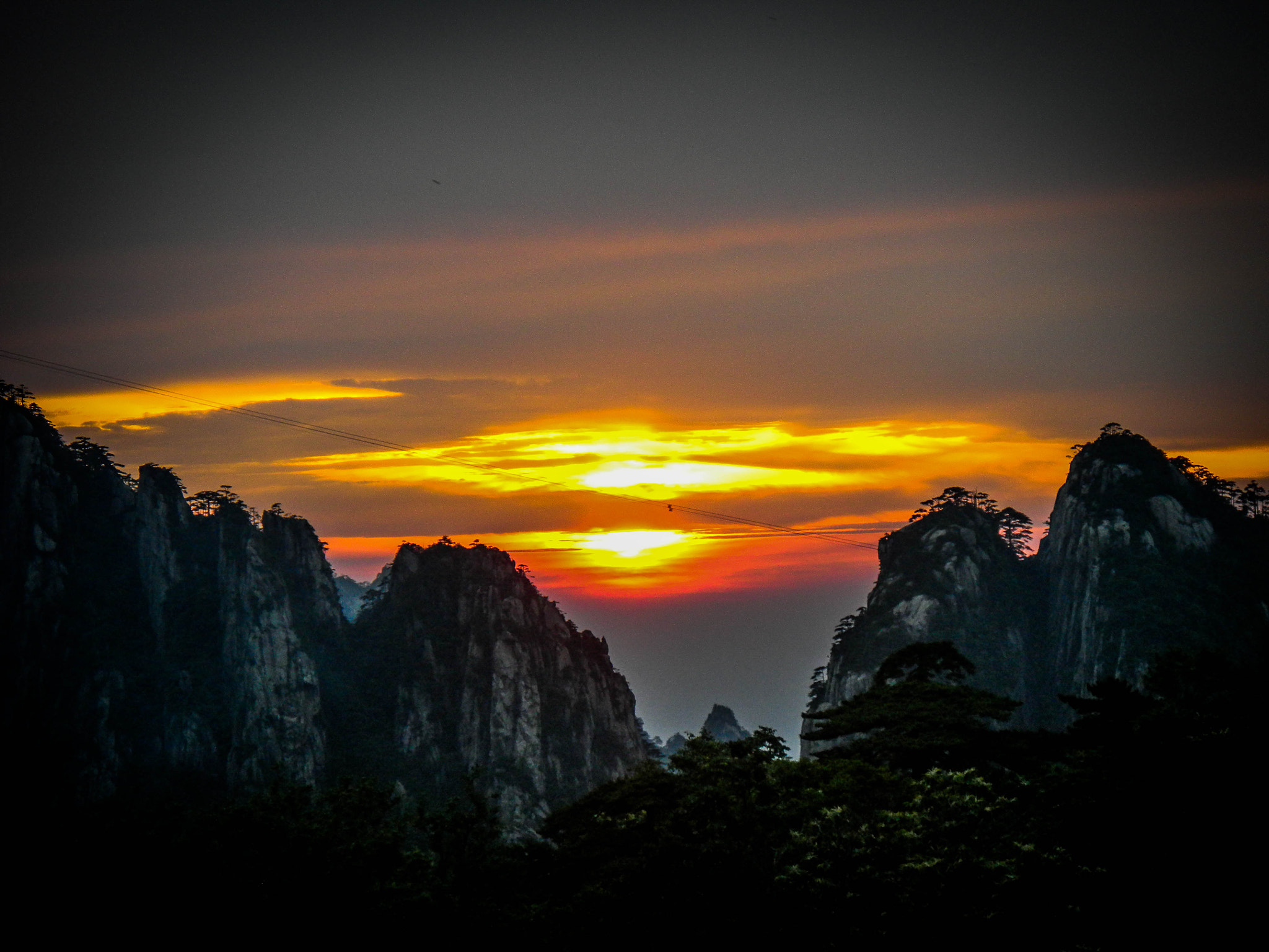 Nikon Coolpix S80 sample photo. Huangshan mountains photography