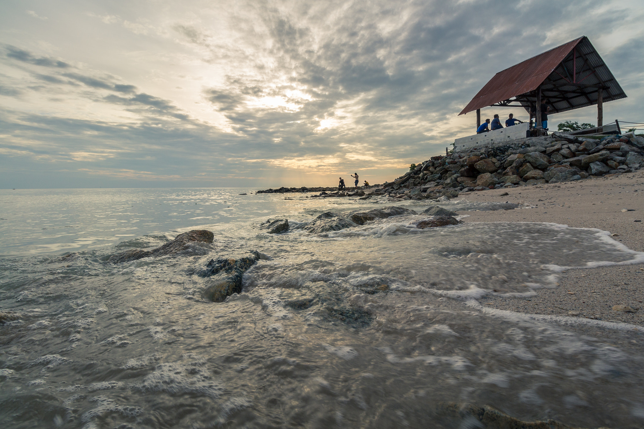 Canon EF-S 10-18mm F4.5–5.6 IS STM sample photo. Gorgeous sunset photography