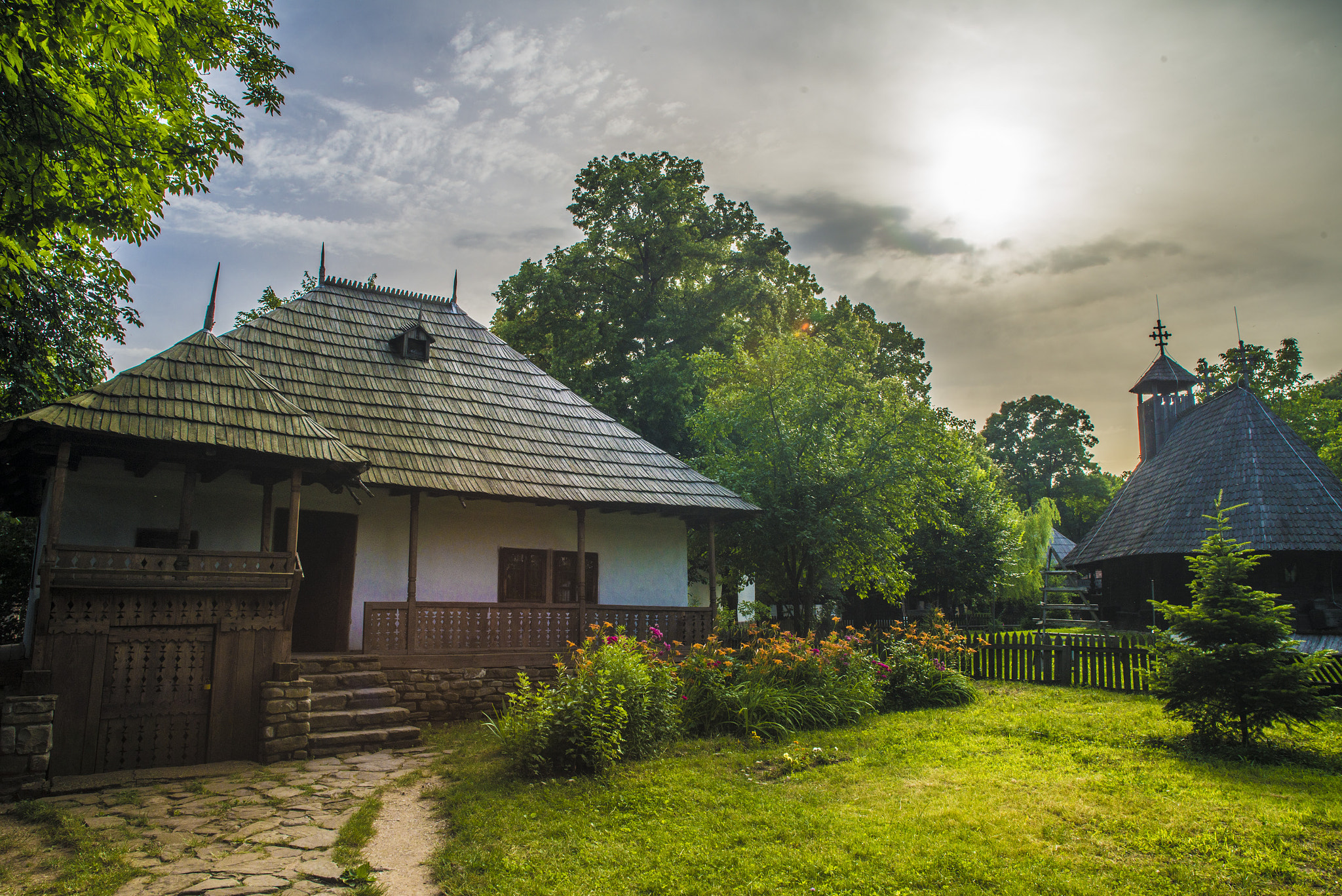 Sigma 24mm F1.8 EX DG Aspherical Macro sample photo. Summer time. part i photography