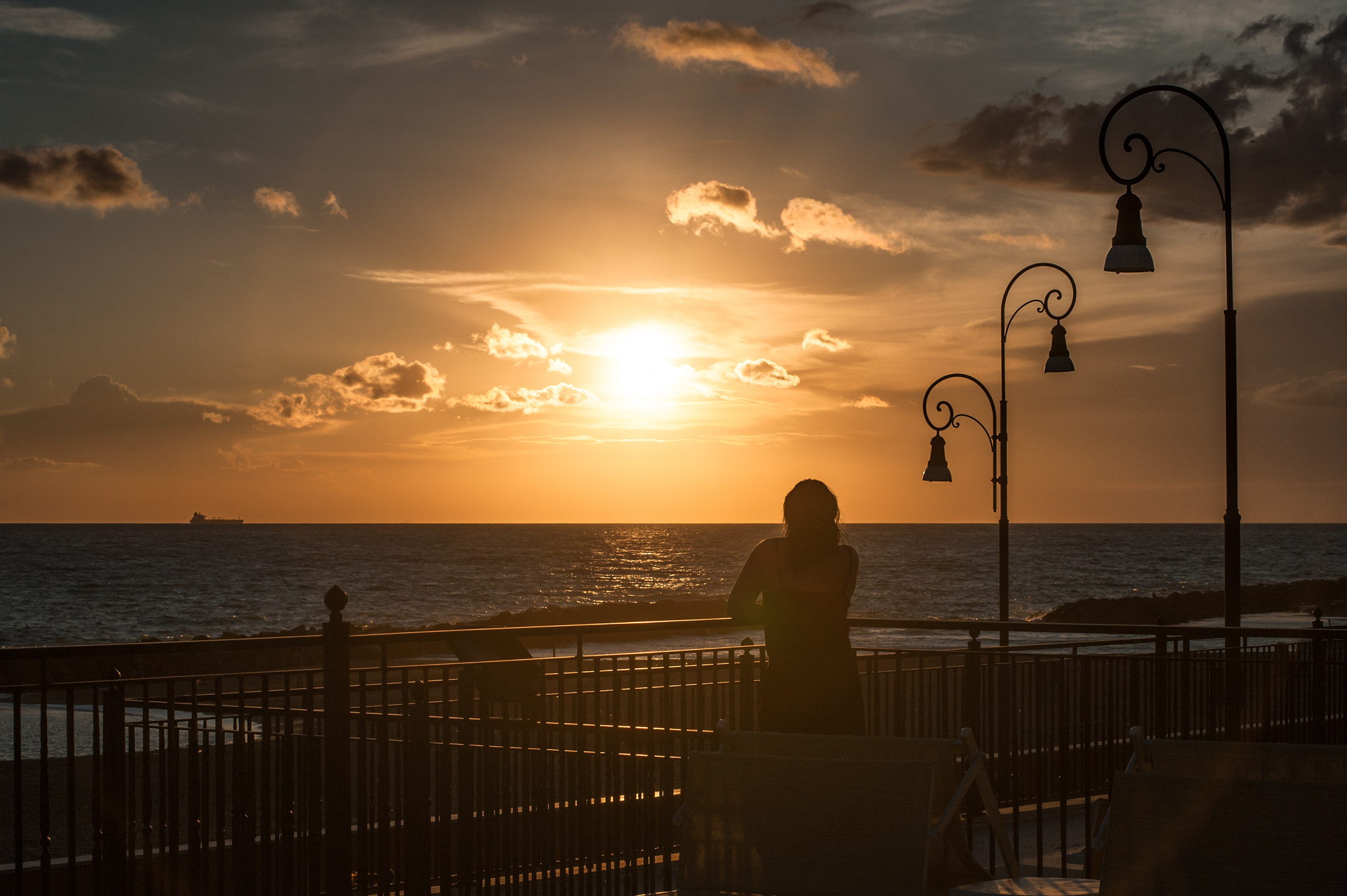 Nikon AF-Nikkor 80-200mm F2.8D ED sample photo. Beautiful sunset photography