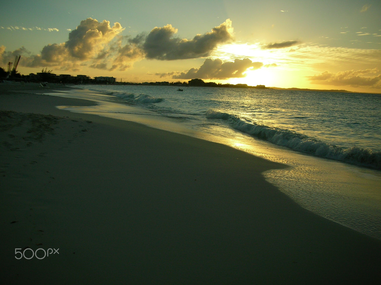 Nikon COOLPIX S3 sample photo. Turks and caicos sunset photography