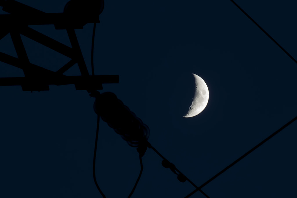 Moon in power lines by Nick Patrin on 500px.com