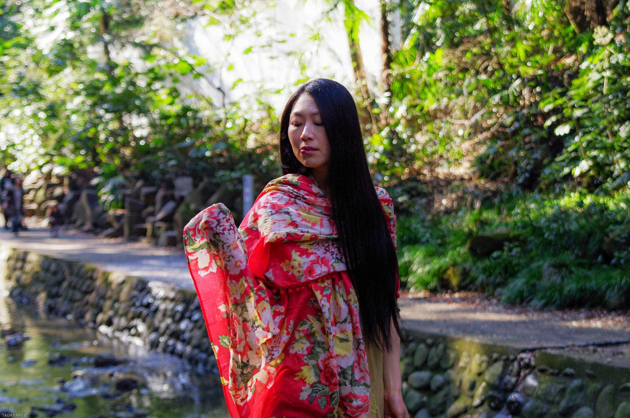 Pentax K-7 sample photo. Black hair girl in the japan forest photography