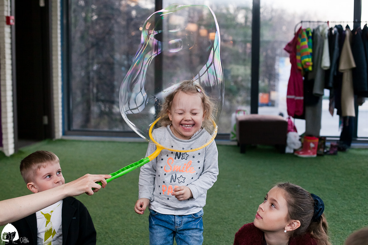 Canon EF 50mm F1.4 USM sample photo. Happy bubble.. photography