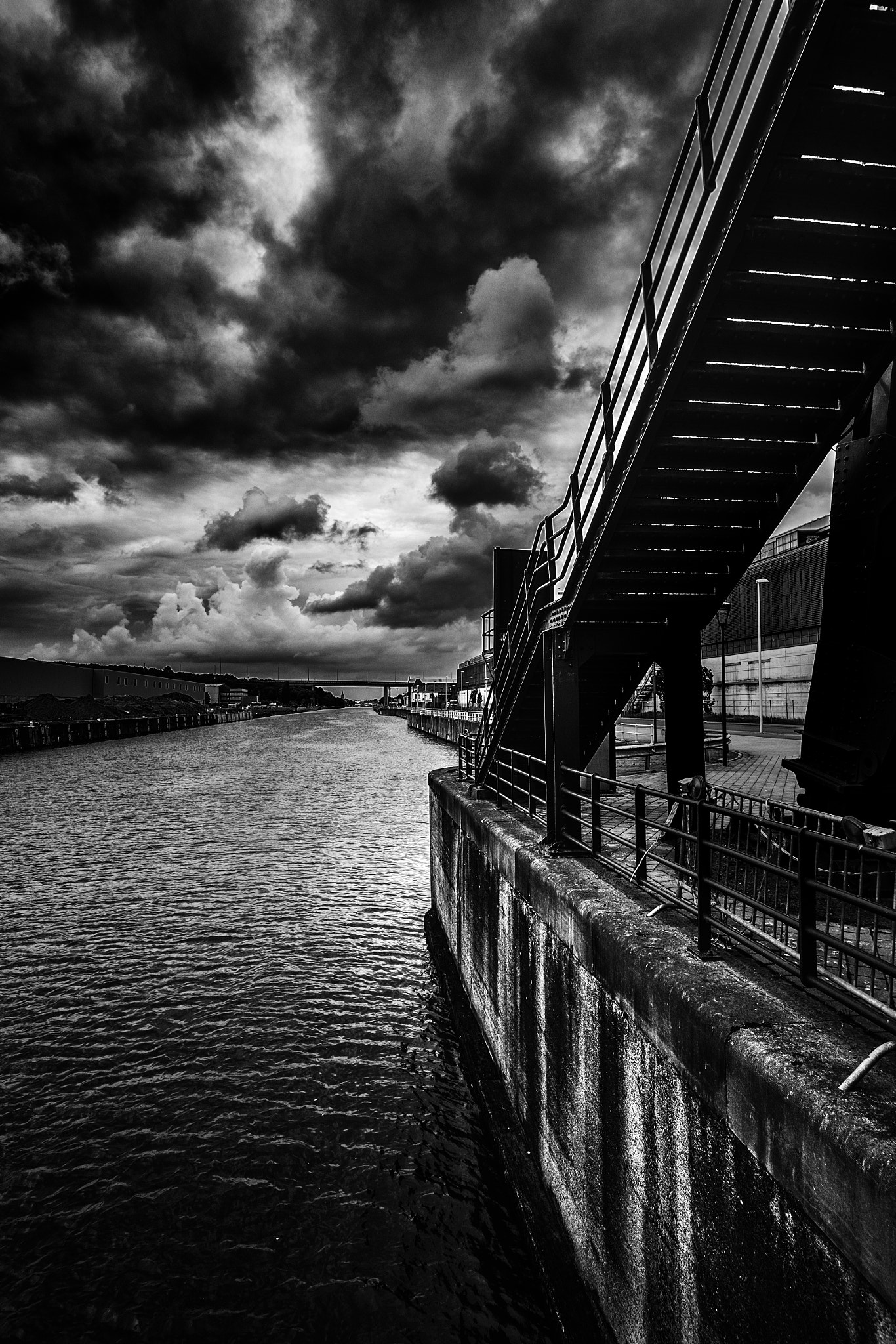 ZEISS Touit 12mm F2.8 sample photo. Black waters, brussels photography