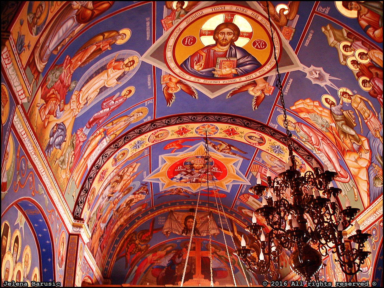 Sony DSC-W5 sample photo. The church ceiling photography