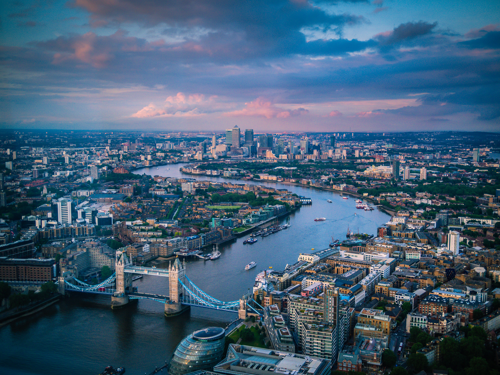 Olympus OM-D E-M10 + LUMIX G 20/F1.7 II sample photo. Tower bridge, the shard view photography