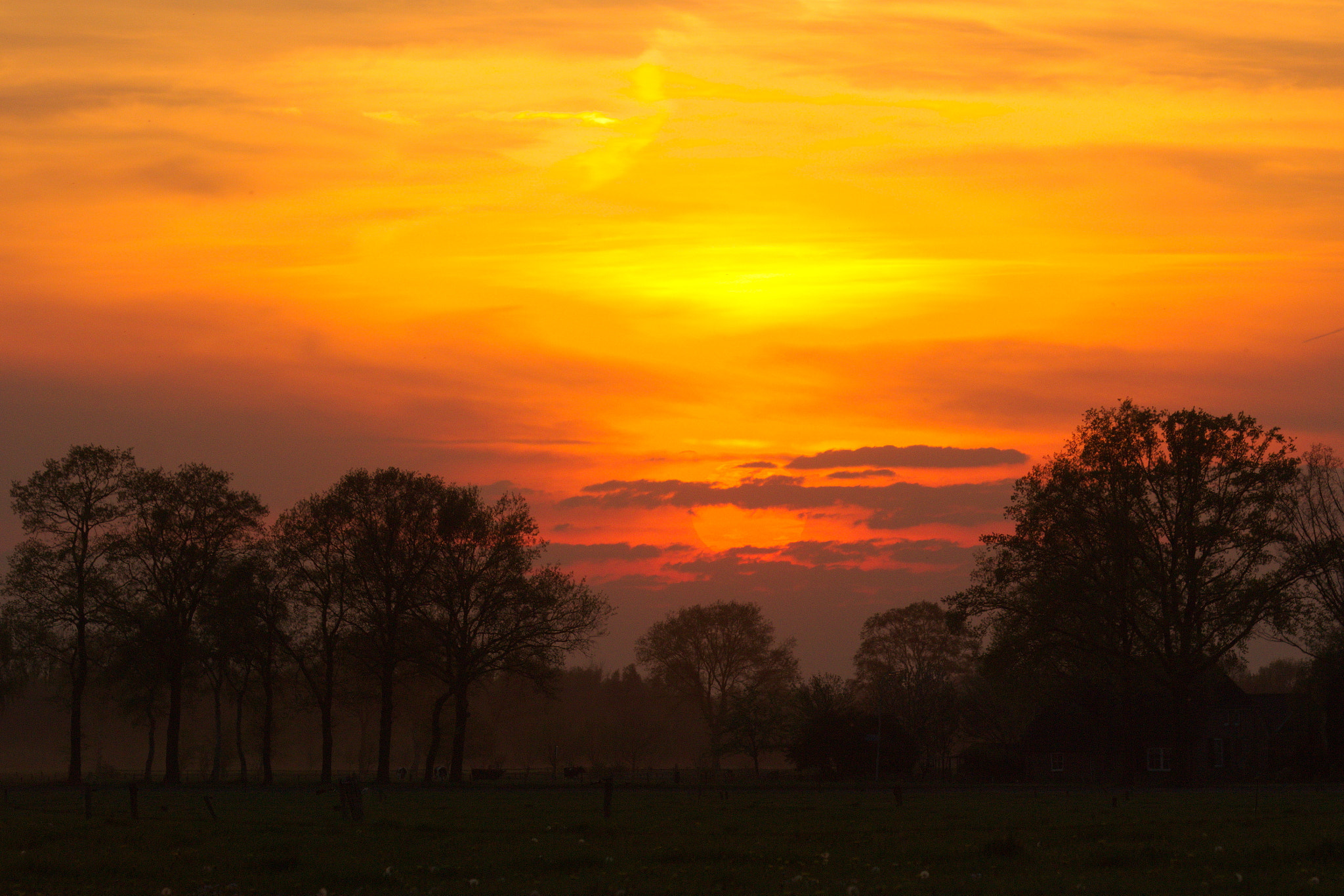 Canon EF 100-400mm F4.5-5.6L IS USM sample photo. Sunset photography