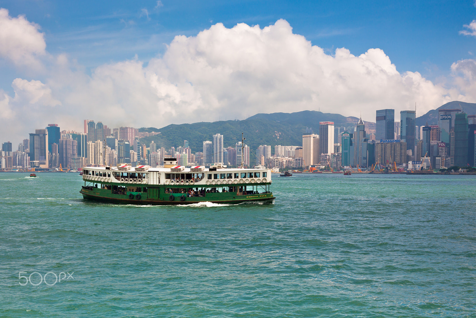 Canon EOS 5D Mark II + Canon EF 50mm F1.4 USM sample photo. Famous ferry on victoria harbor in hong kong photography