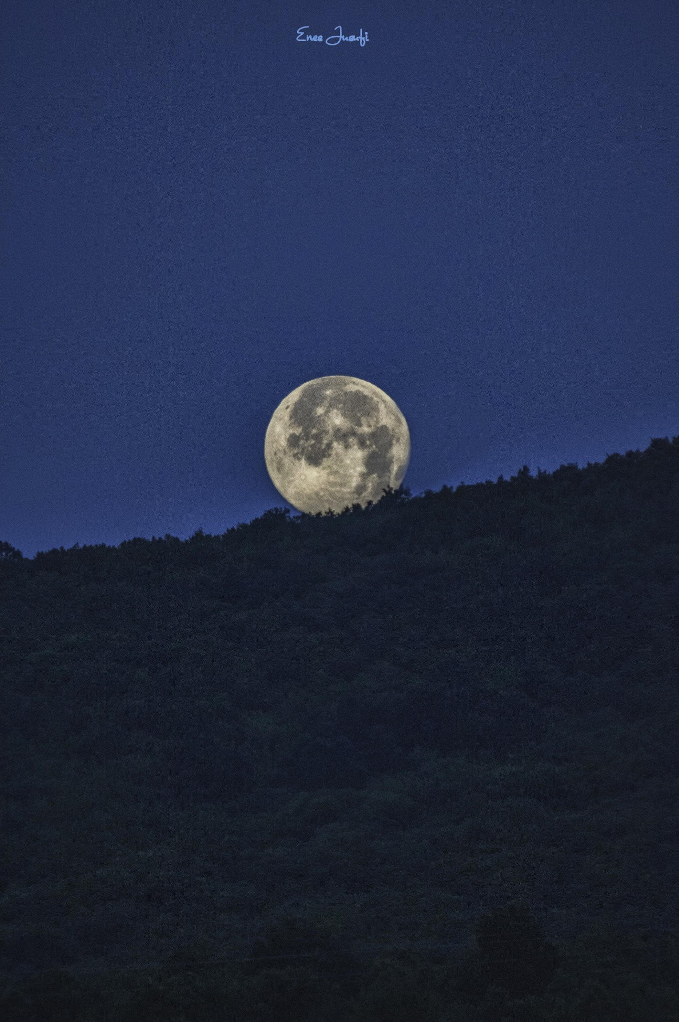 Sigma 70-200mm F2.8 EX DG OS HSM sample photo. Moonset photography