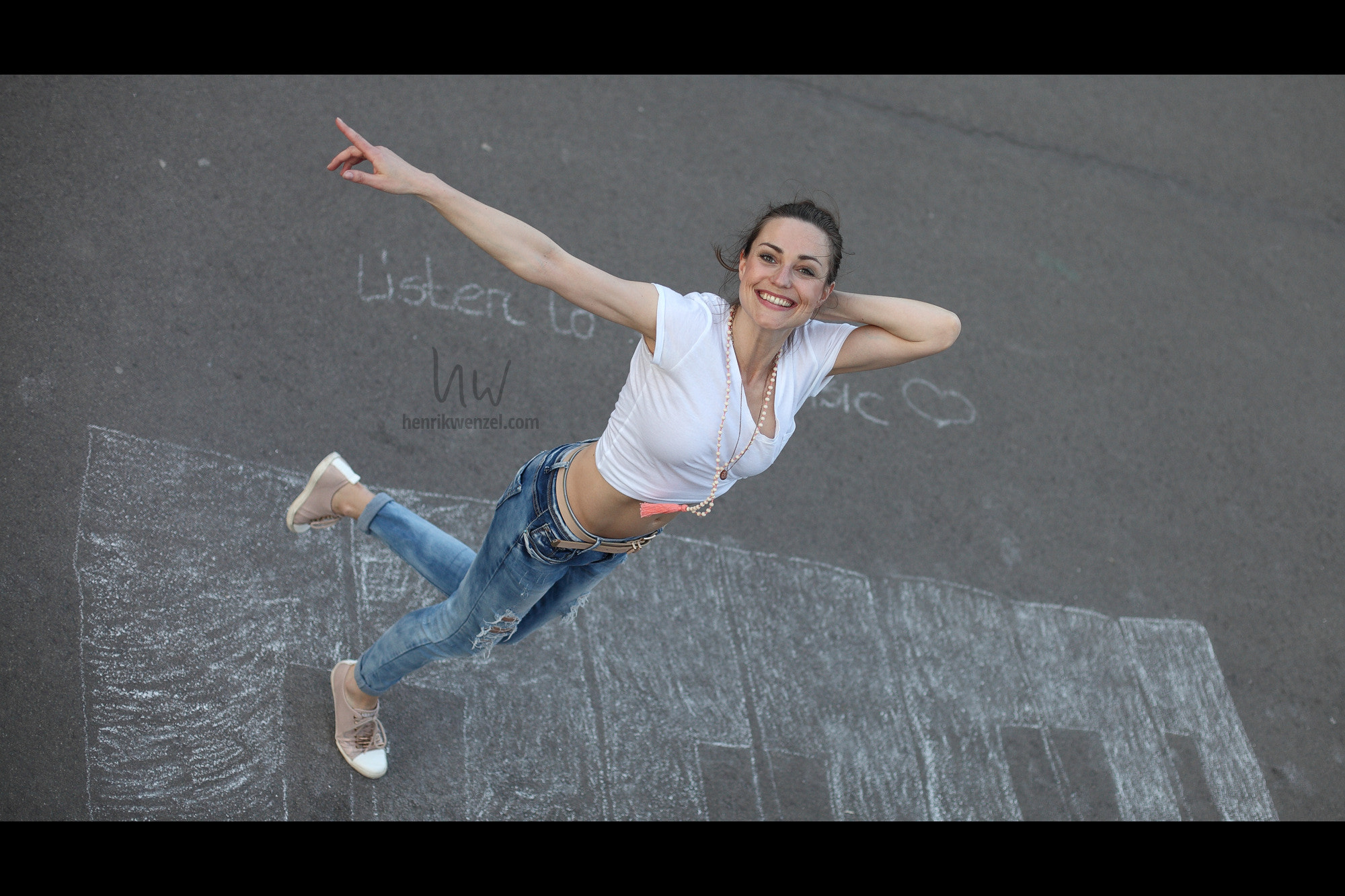 Canon EOS 5D Mark II + Canon EF 50mm F1.4 USM sample photo. ~ i read your name on every wall ~ photography