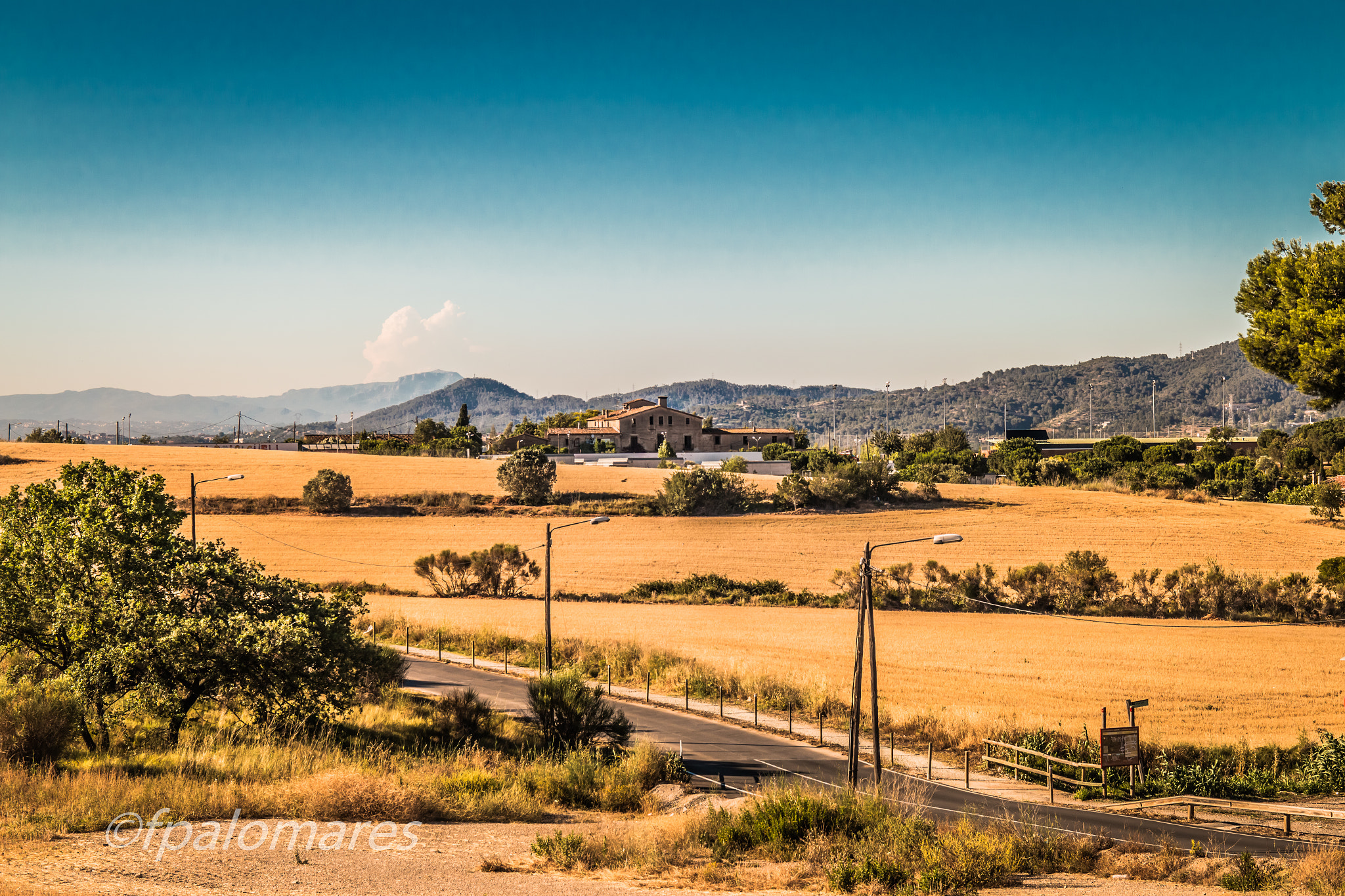 Canon EOS 70D + Sigma 18-50mm f/2.8 Macro sample photo. Masia can julia photography