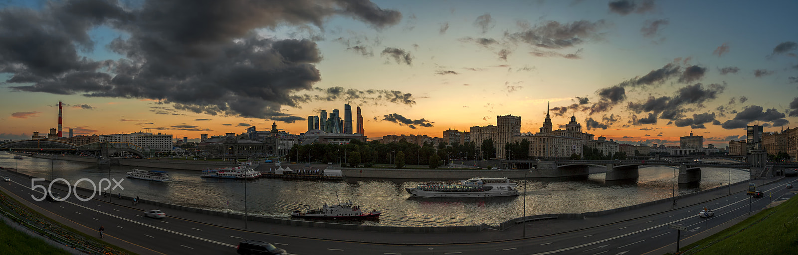 Nikon D3 sample photo. The evening of june 22 photography
