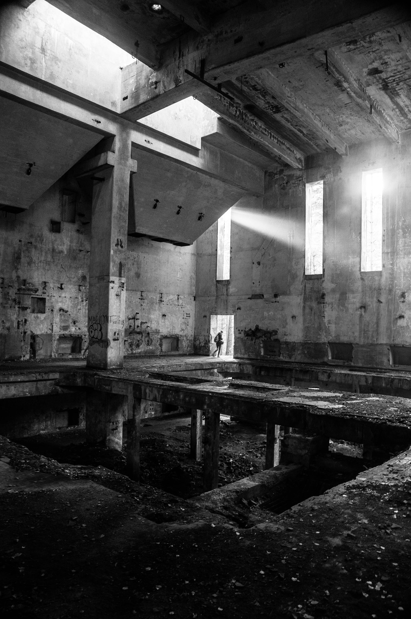 Sony Alpha DSLR-A580 sample photo. Abandoned dag factory photography