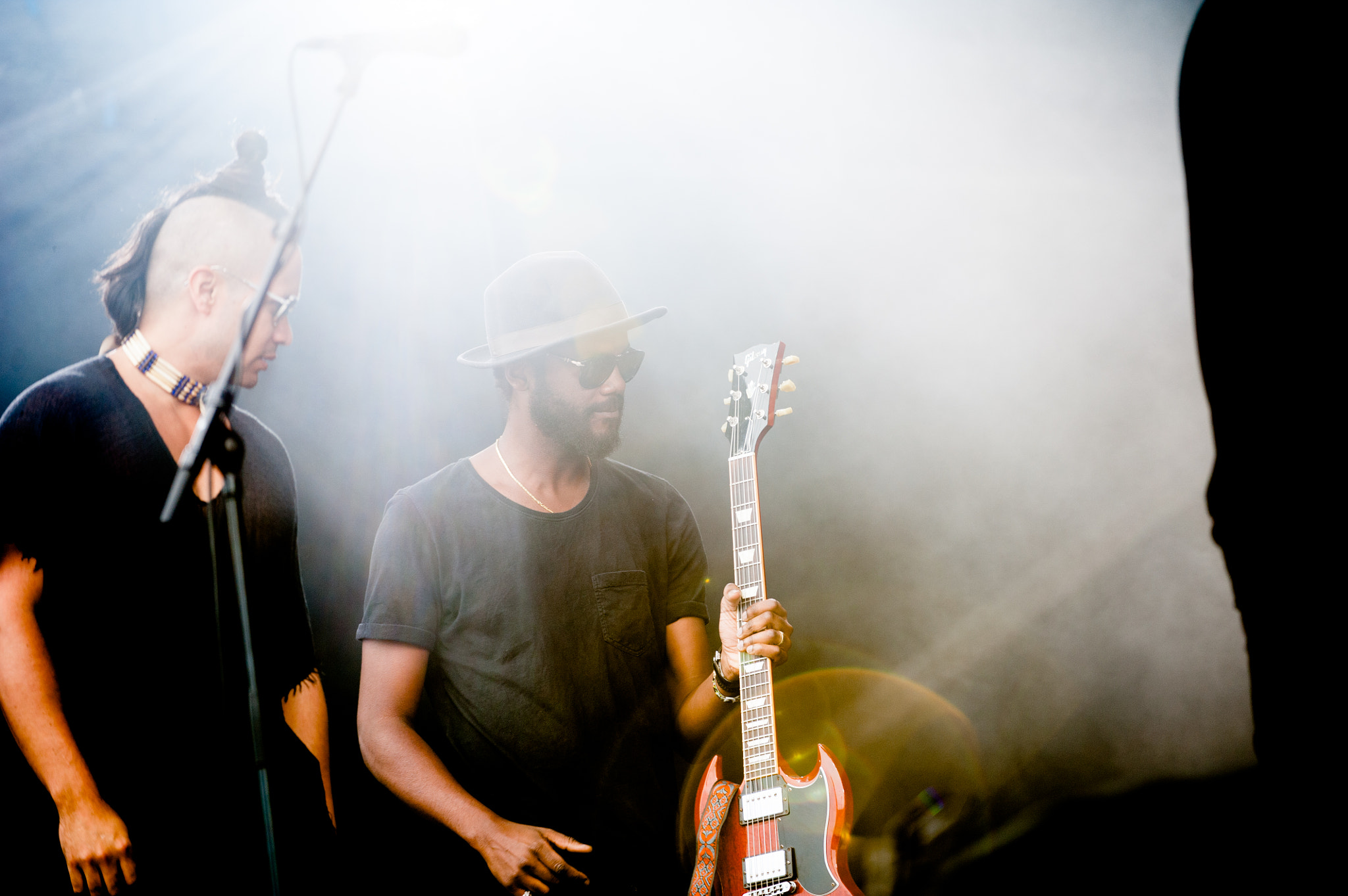 Nikon AF-S Nikkor 200-400mm F4G ED-IF VR sample photo. Gary clark jr pinkpop photography