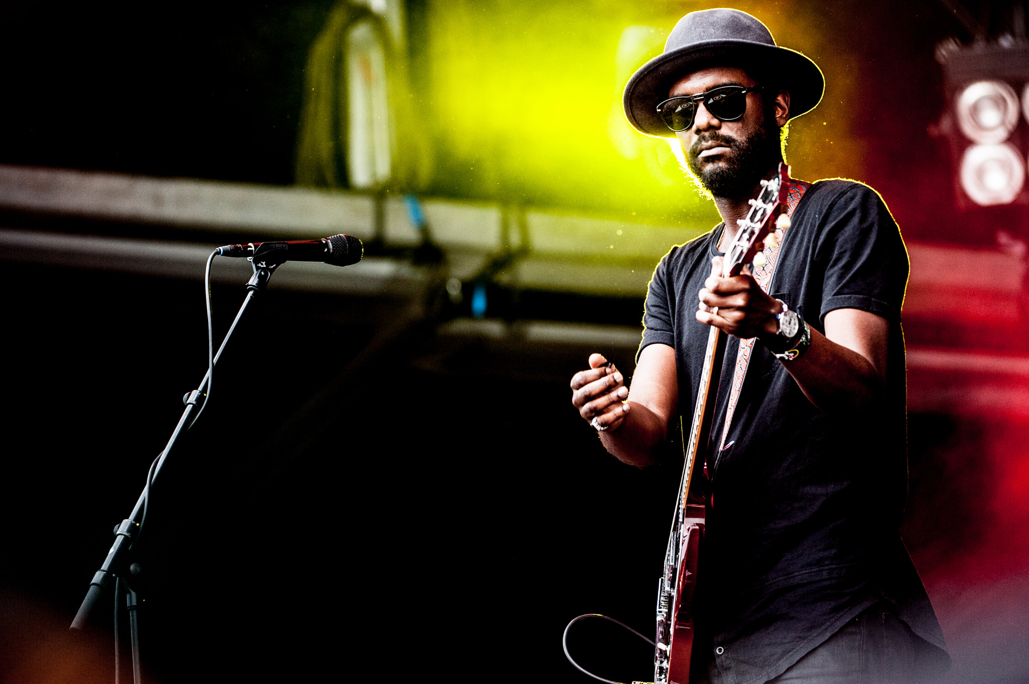 Nikon AF-S Nikkor 200-400mm F4G ED-IF VR sample photo. Gary clark jr pinkpop photography