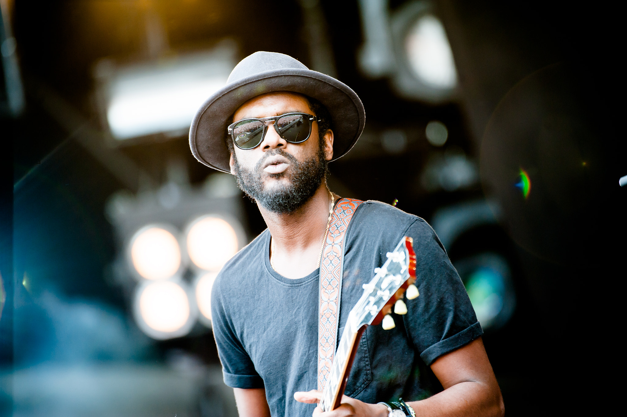 Nikon AF-S Nikkor 200-400mm F4G ED-IF VR sample photo. Gary clark jr pinkpop photography
