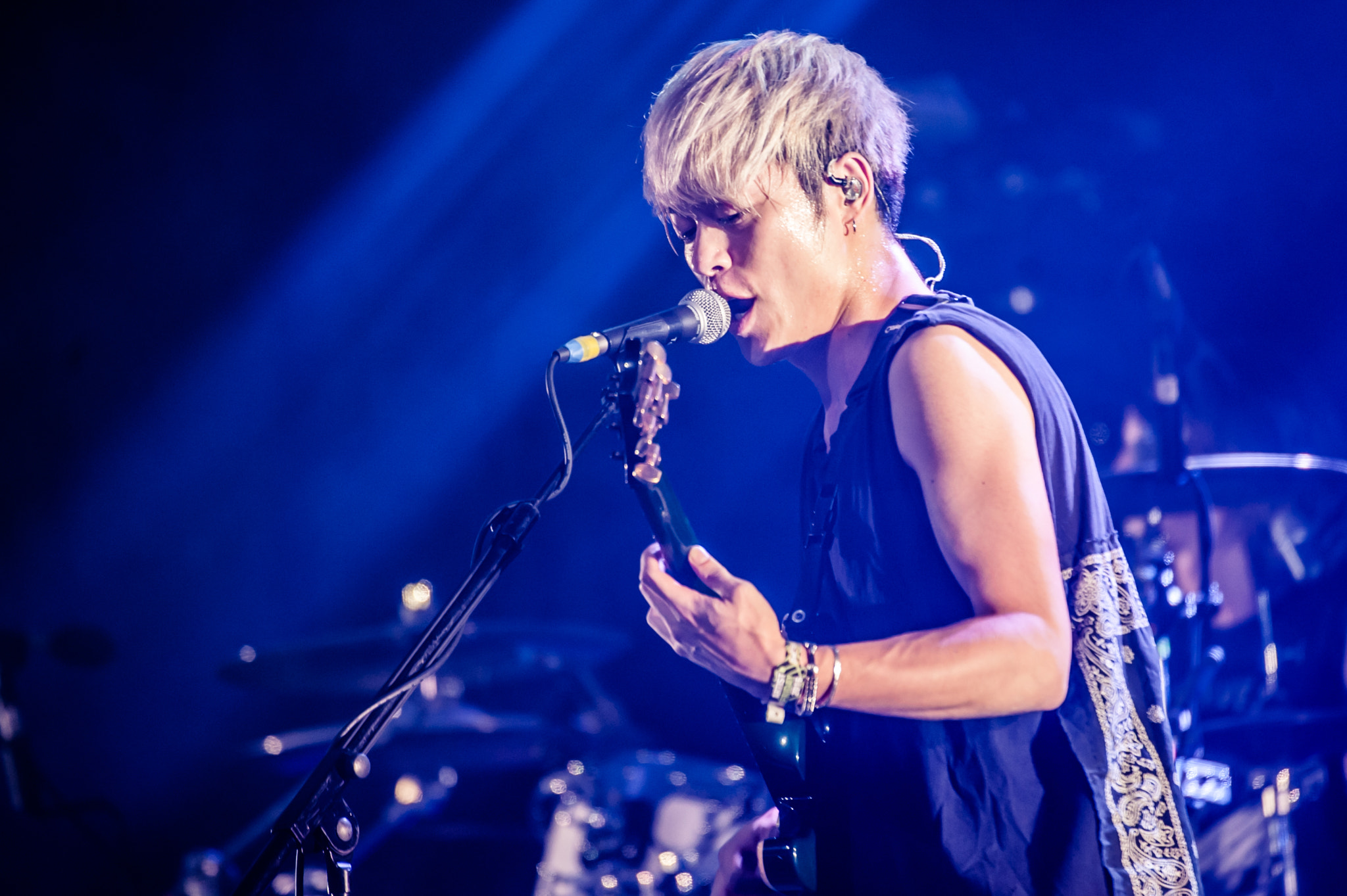 Nikon AF-S Nikkor 200-400mm F4G ED-IF VR sample photo. One ok rock pinkpop photography