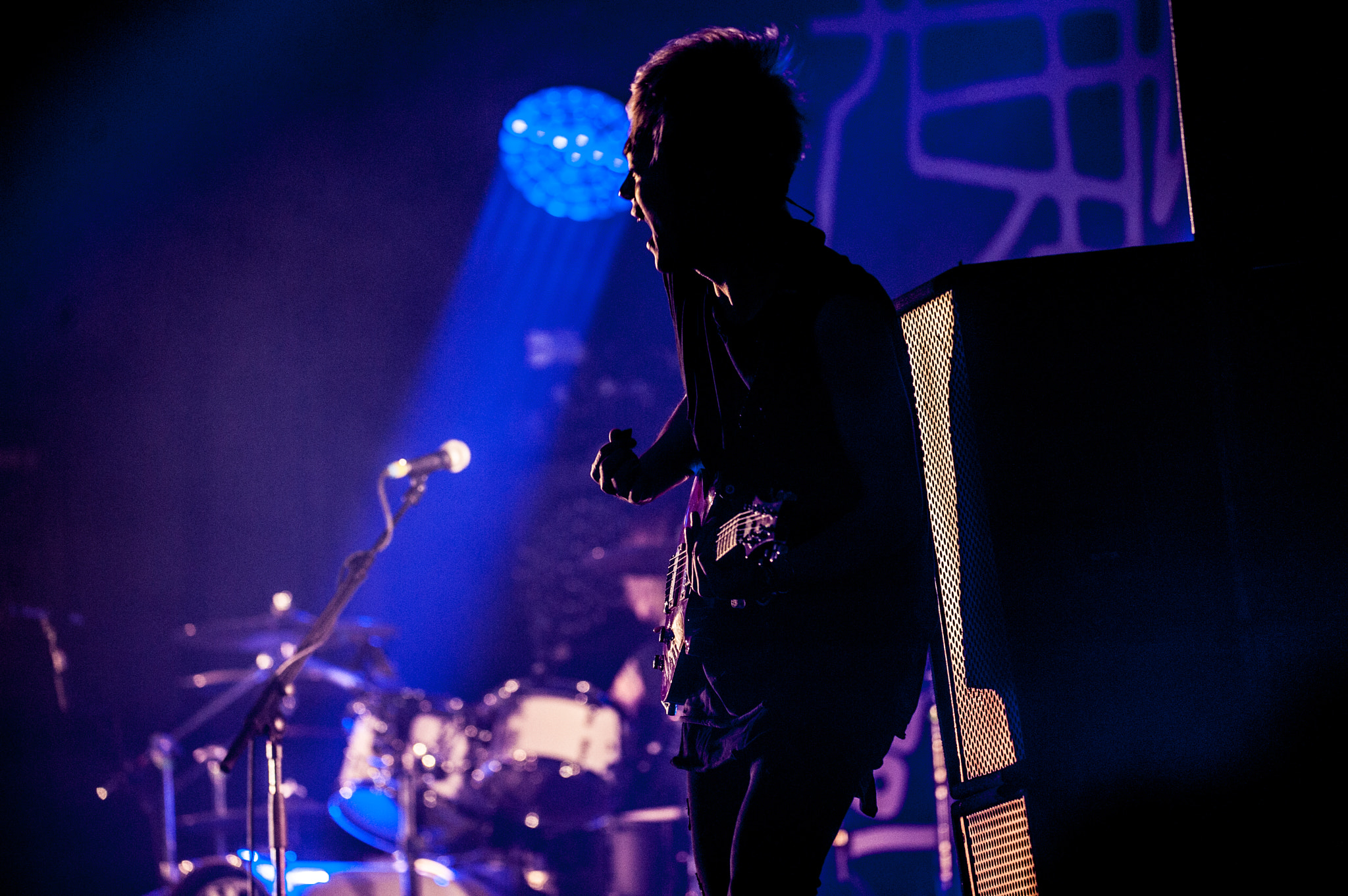 Nikon AF-S Nikkor 200-400mm F4G ED-IF VR sample photo. One ok rock pinkpop photography