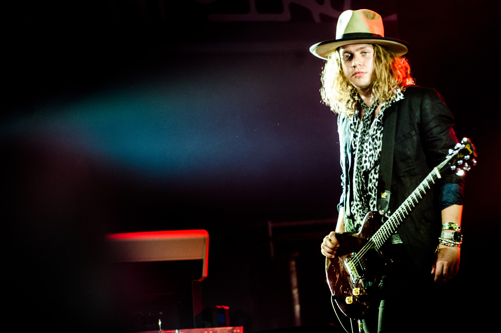 Nikon AF-S Nikkor 200-400mm F4G ED-IF VR sample photo. The struts pinkpop photography