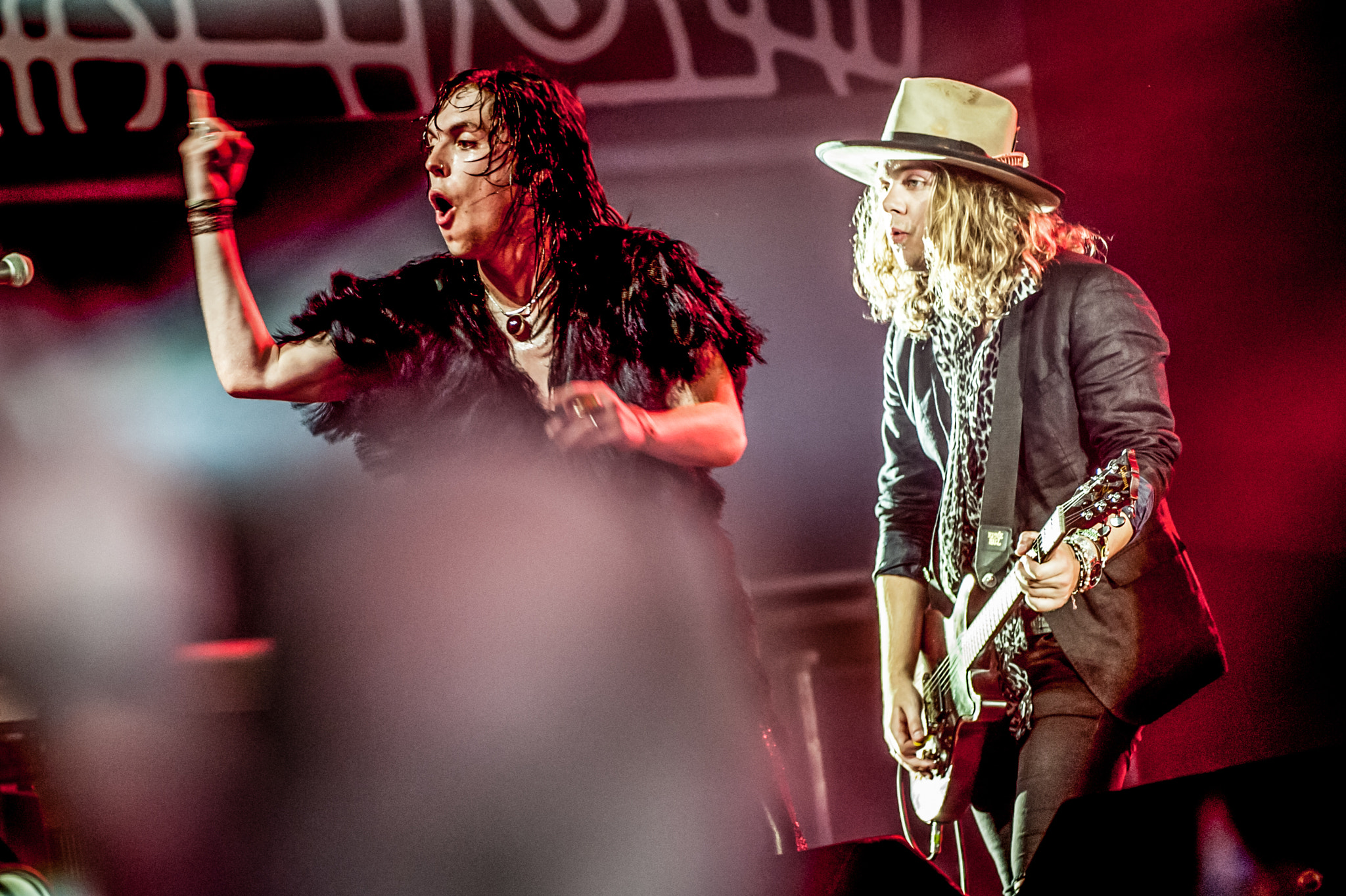 Nikon AF-S Nikkor 200-400mm F4G ED-IF VR sample photo. The struts pinkpop photography