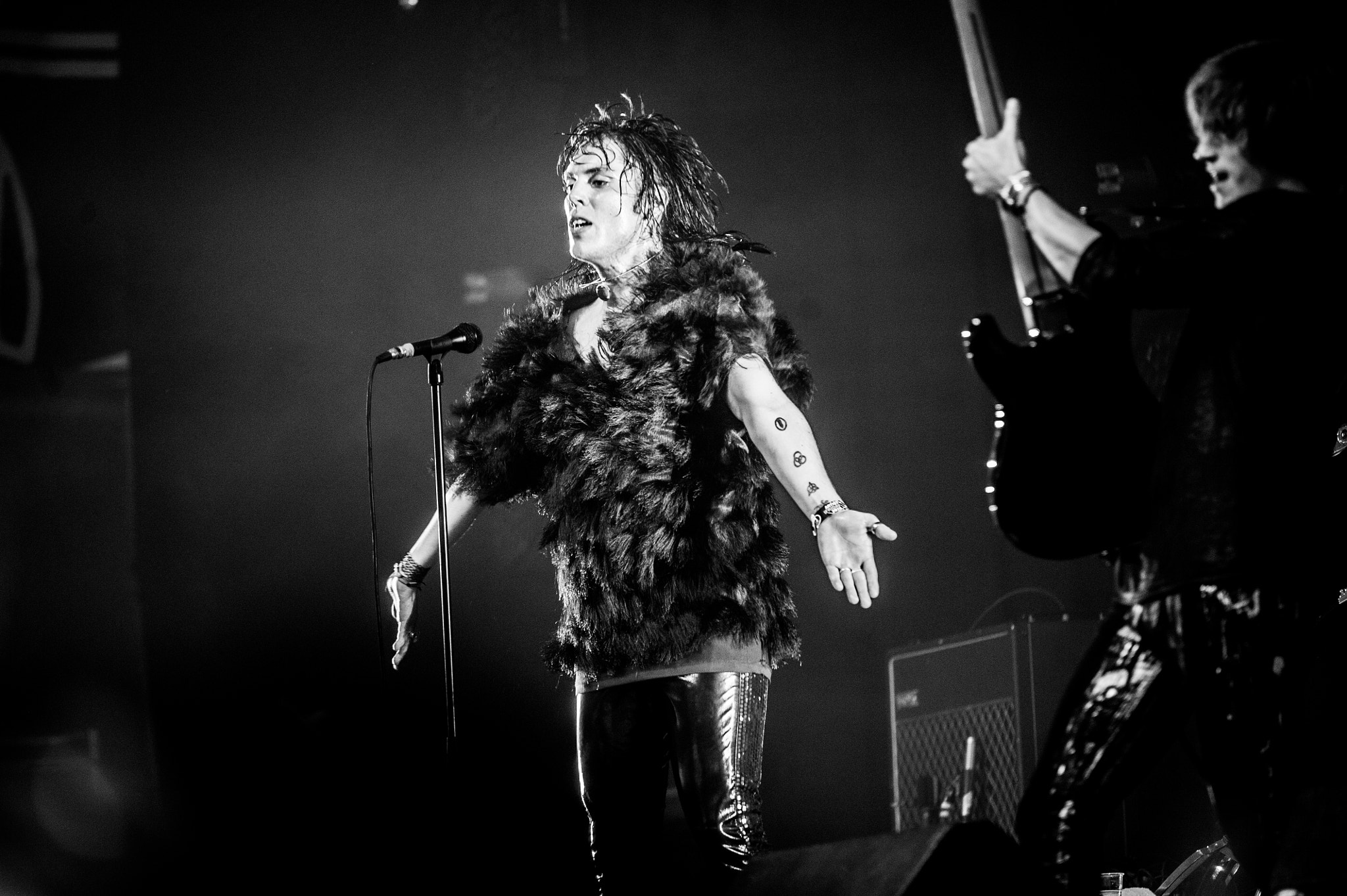 Nikon AF-S Nikkor 200-400mm F4G ED-IF VR sample photo. The struts pinkpop photography