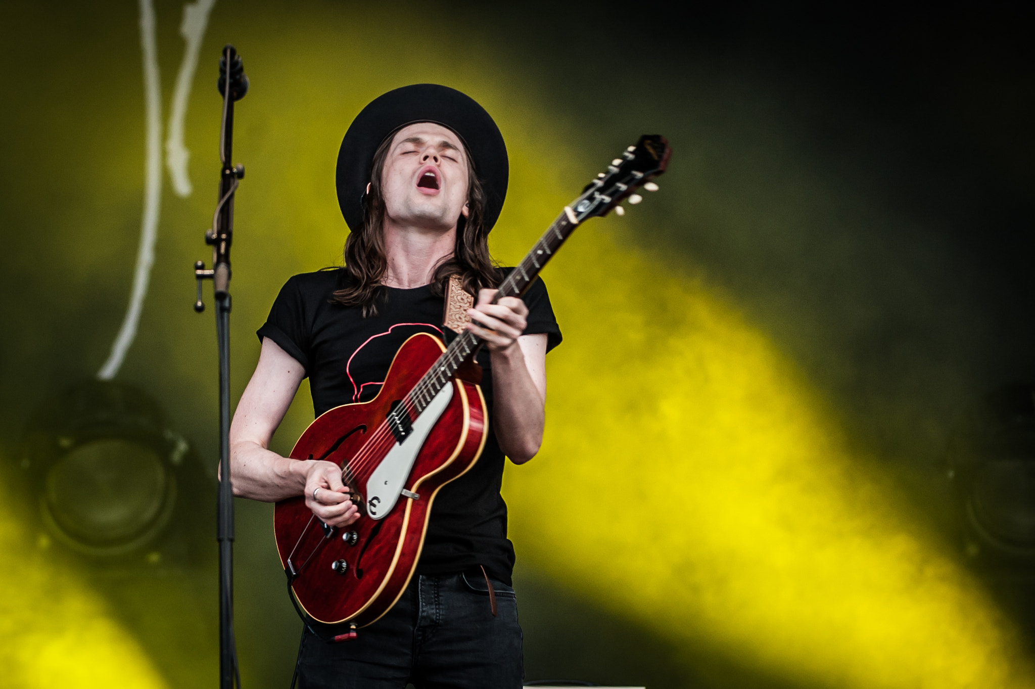 Nikon AF-S Nikkor 200-400mm F4G ED-IF VR sample photo. James bay pinkpop photography