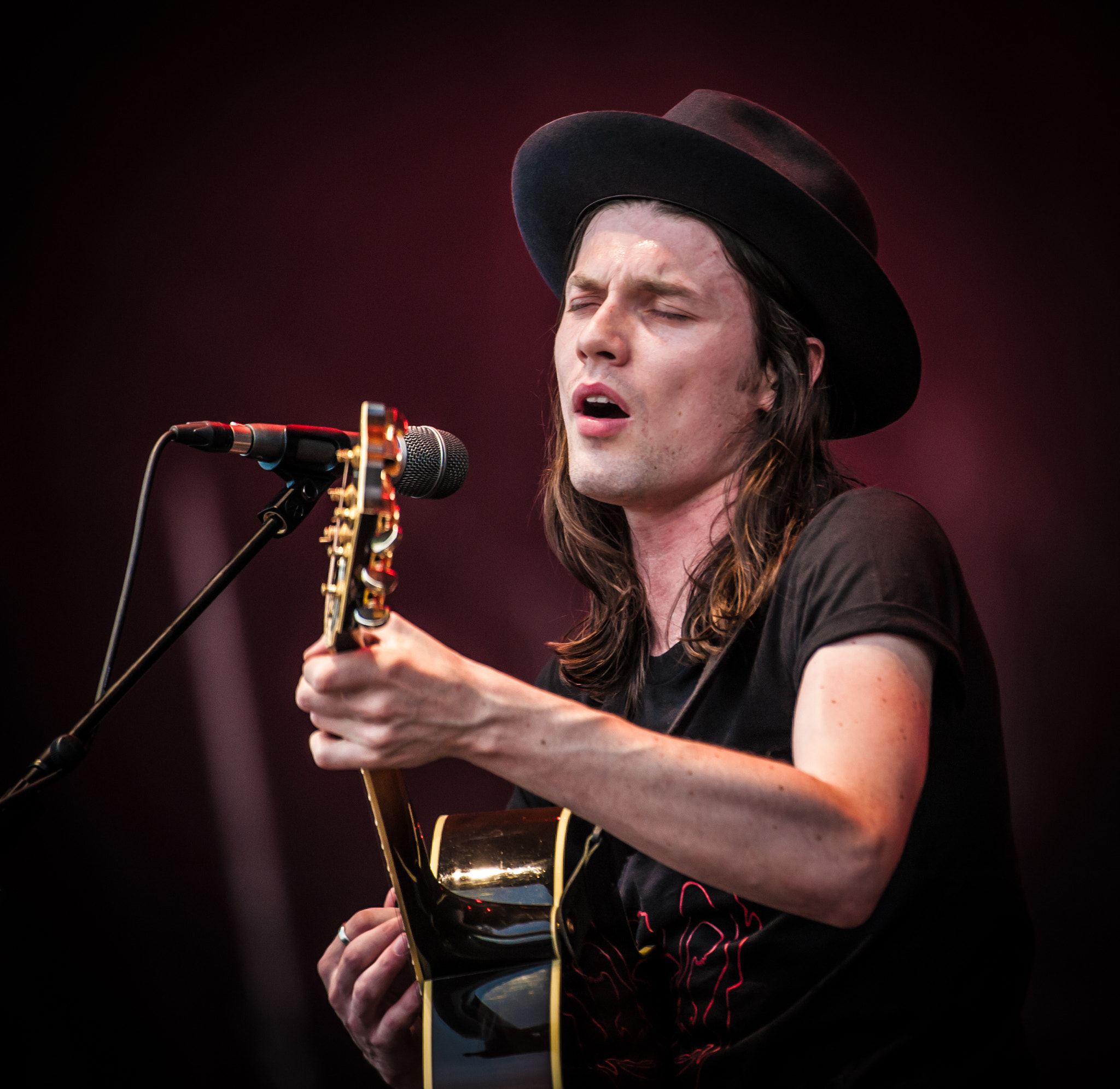Nikon AF-S Nikkor 200-400mm F4G ED-IF VR sample photo. James bay pinkpop photography