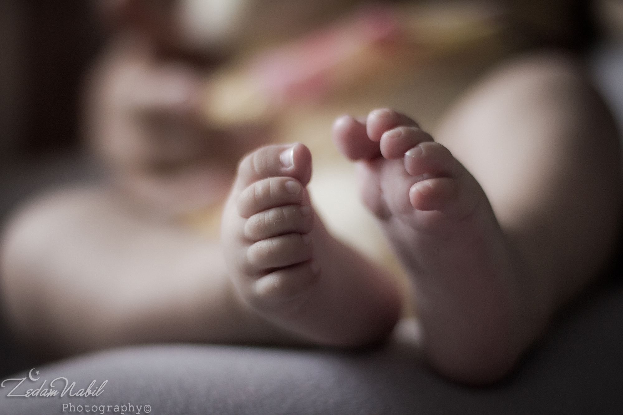 Canon EOS 7D + Canon EF 50mm F1.4 USM sample photo. Sweet little toes photography