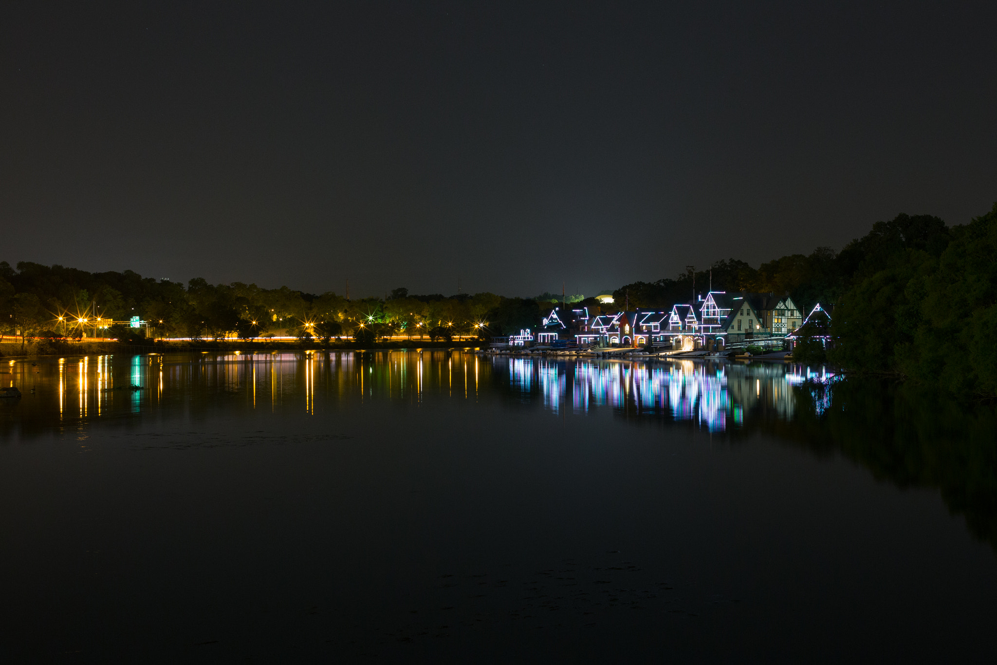 Canon EOS 6D + Canon EF 50mm F1.4 USM sample photo. Boathouses photography