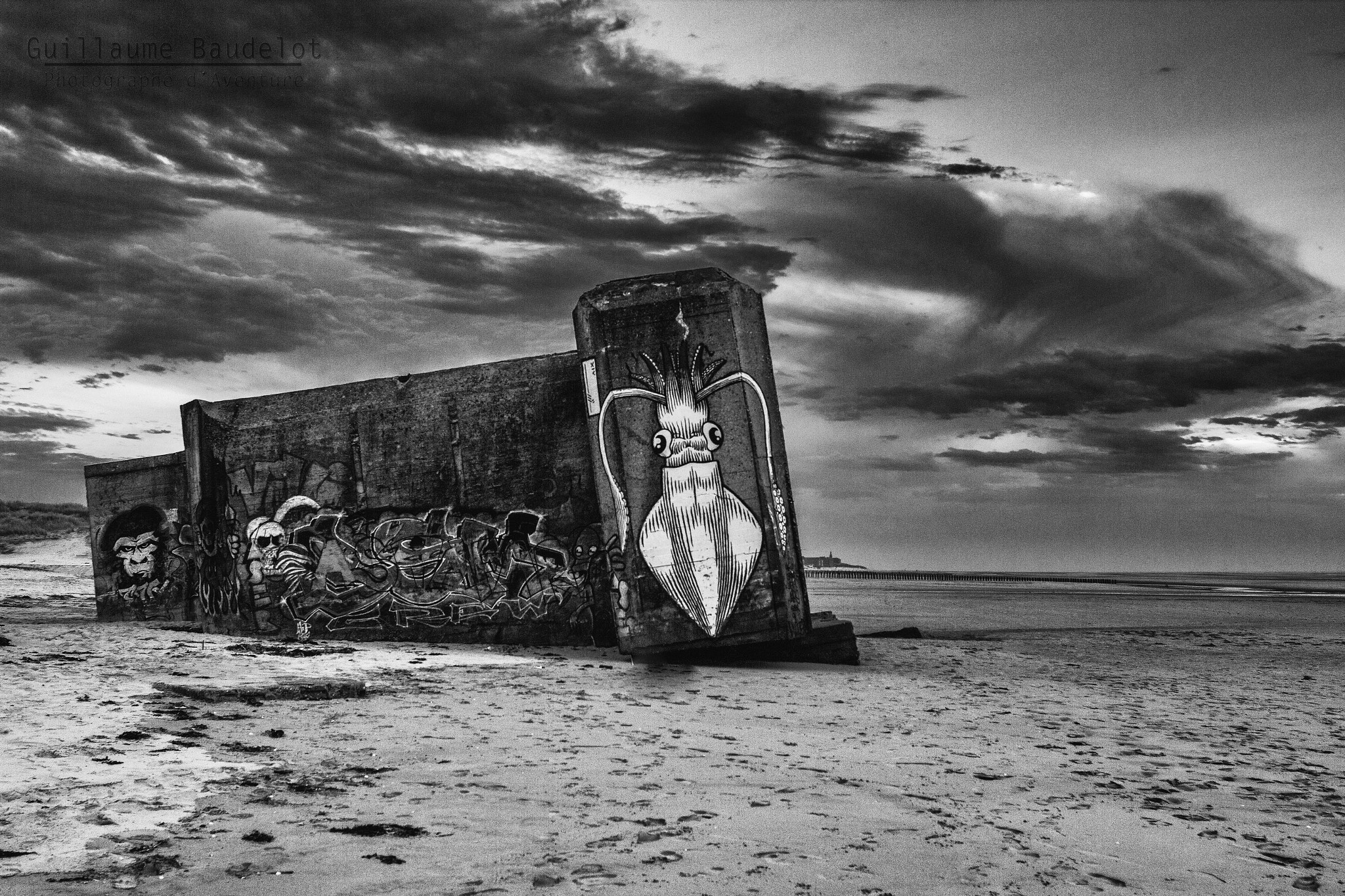 Canon EOS 60D + Canon EF 24mm F2.8 sample photo. Blocos in the beach photography