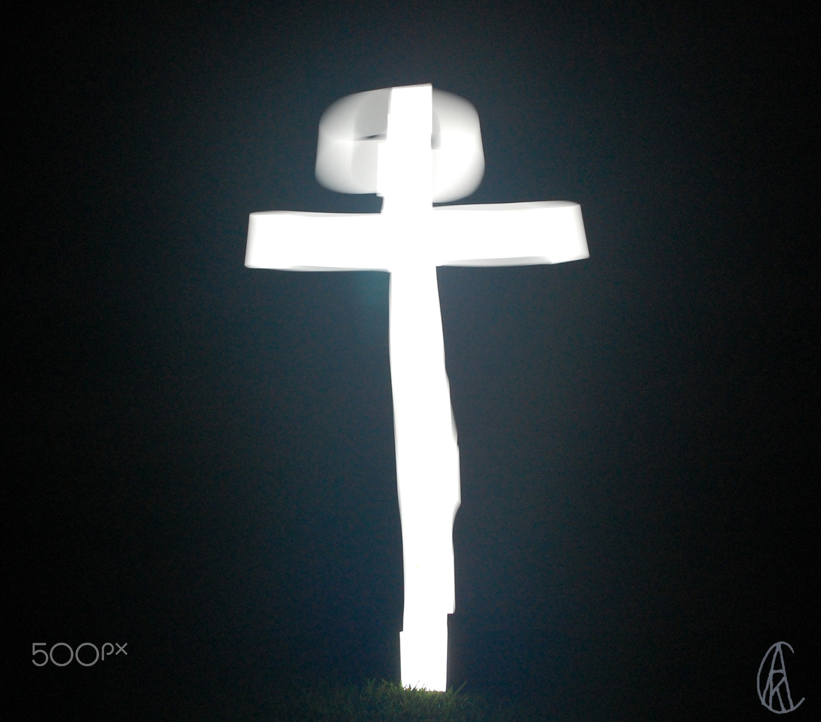 Nikon D40 sample photo. Cross photography