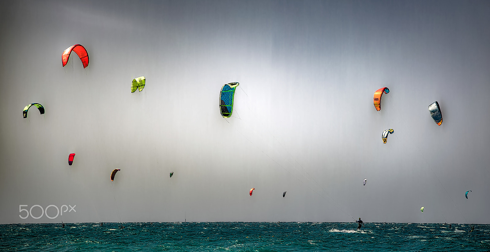 Sigma 70-300mm F4-5.6 APO DG Macro sample photo. Colorful kites photography