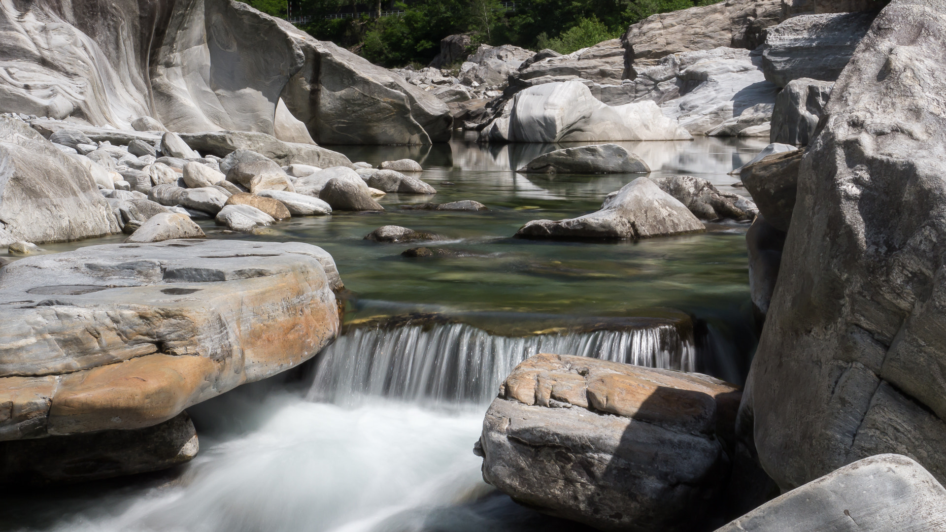 Panasonic Lumix DMC-GH3 sample photo. Valle maggia 7 photography