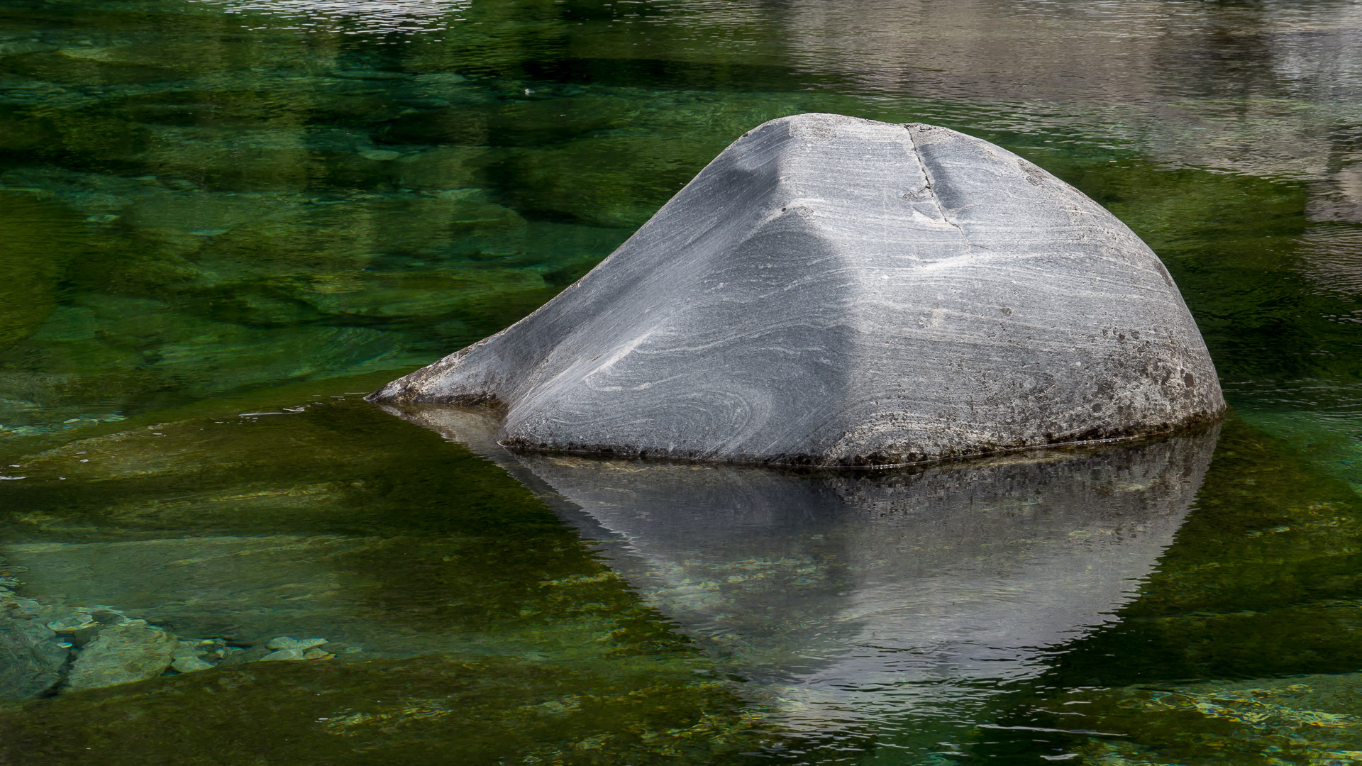 Panasonic Lumix DMC-GH3 sample photo. Valle maggia 5 photography