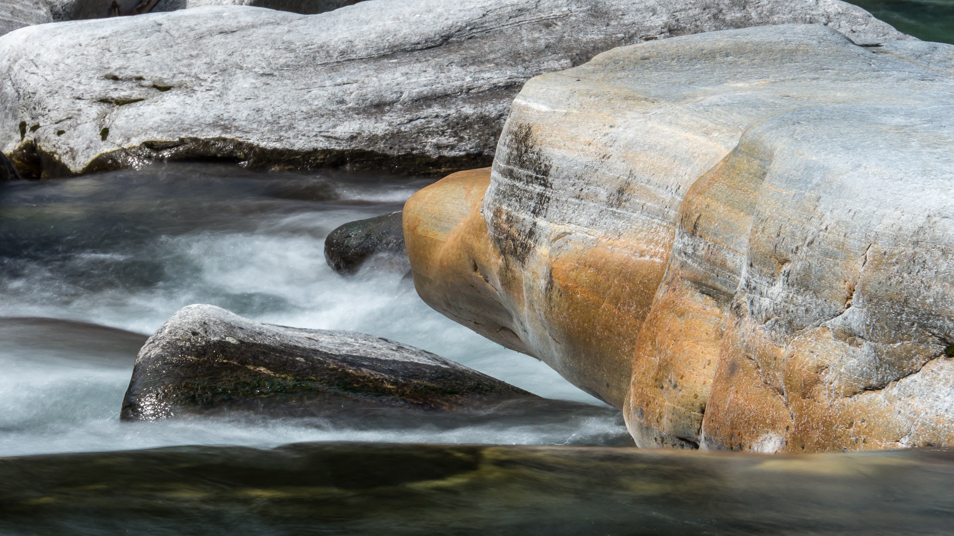 Panasonic Lumix DMC-GH3 sample photo. Valle maggia 6 photography