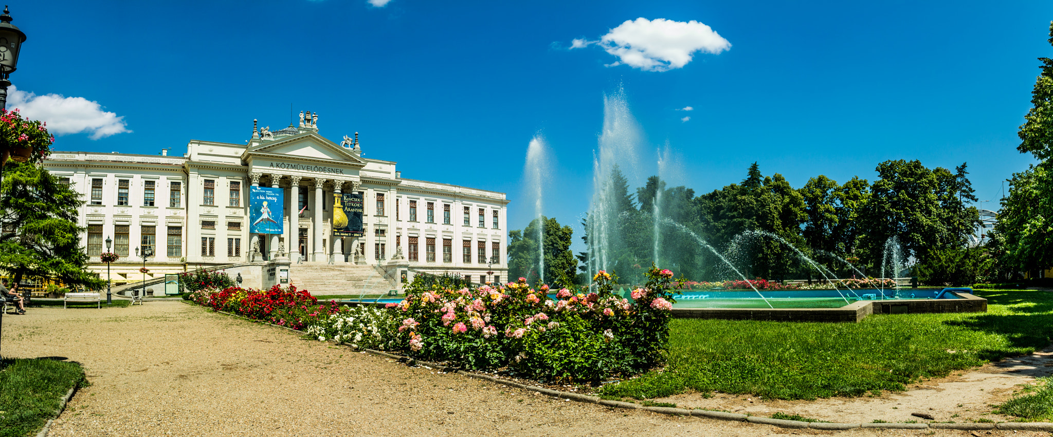 Samsung NX30 + Samsung NX 16mm F2.4 Pancake sample photo. Móra ferenc museum photography