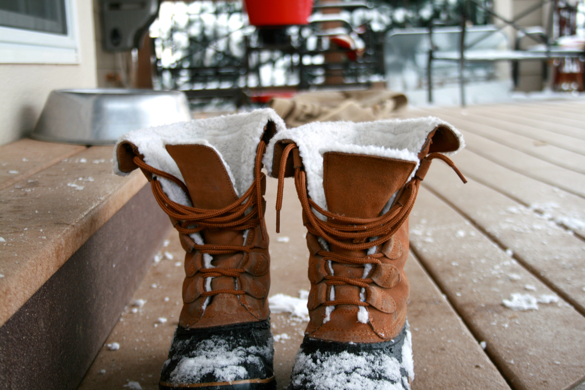 Canon EF-S 18-55mm F3.5-5.6 sample photo. Snow day photography