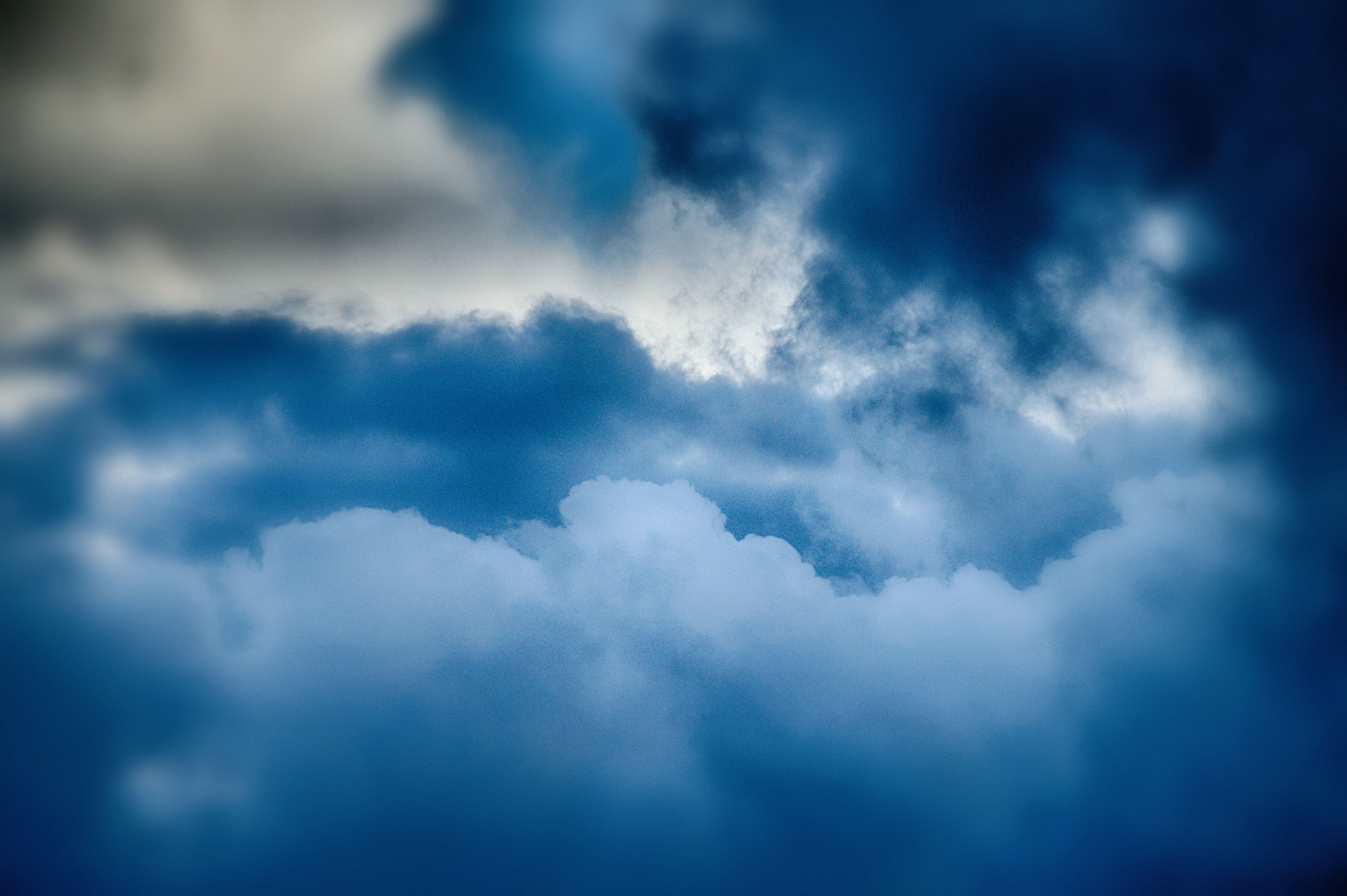 Tamron AF 55-200mm F4-5.6 Di II LD Macro sample photo. Blue clouds photography