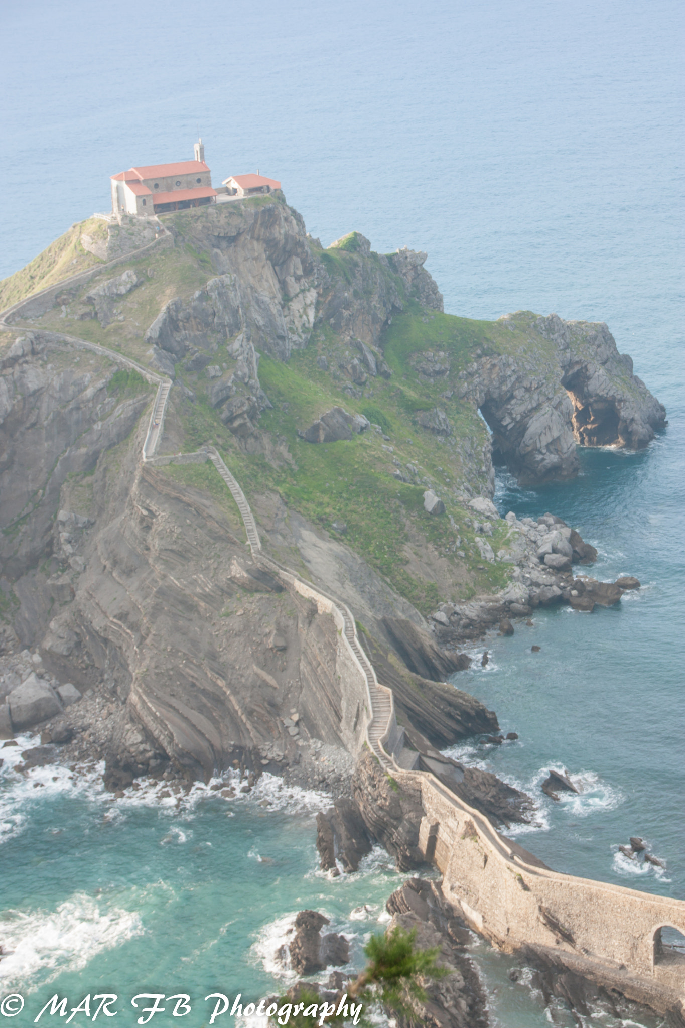 Canon EOS 450D (EOS Rebel XSi / EOS Kiss X2) sample photo. Gaztelugatxe vertical photography